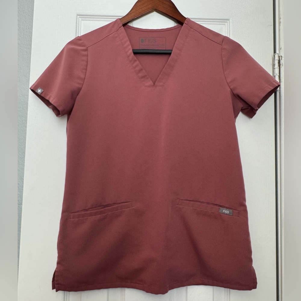 Figs Casma Three-pocket Scrub Top, Mauve XXS
